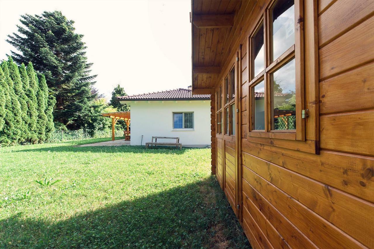 Haus Am See Döbriach Buitenkant foto